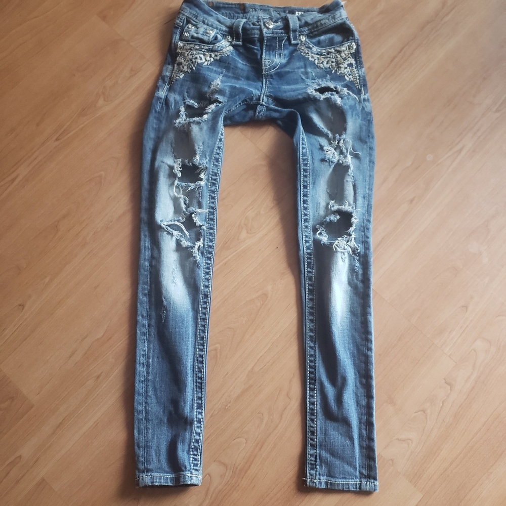 Miss me destroyed bling embroidery jeans